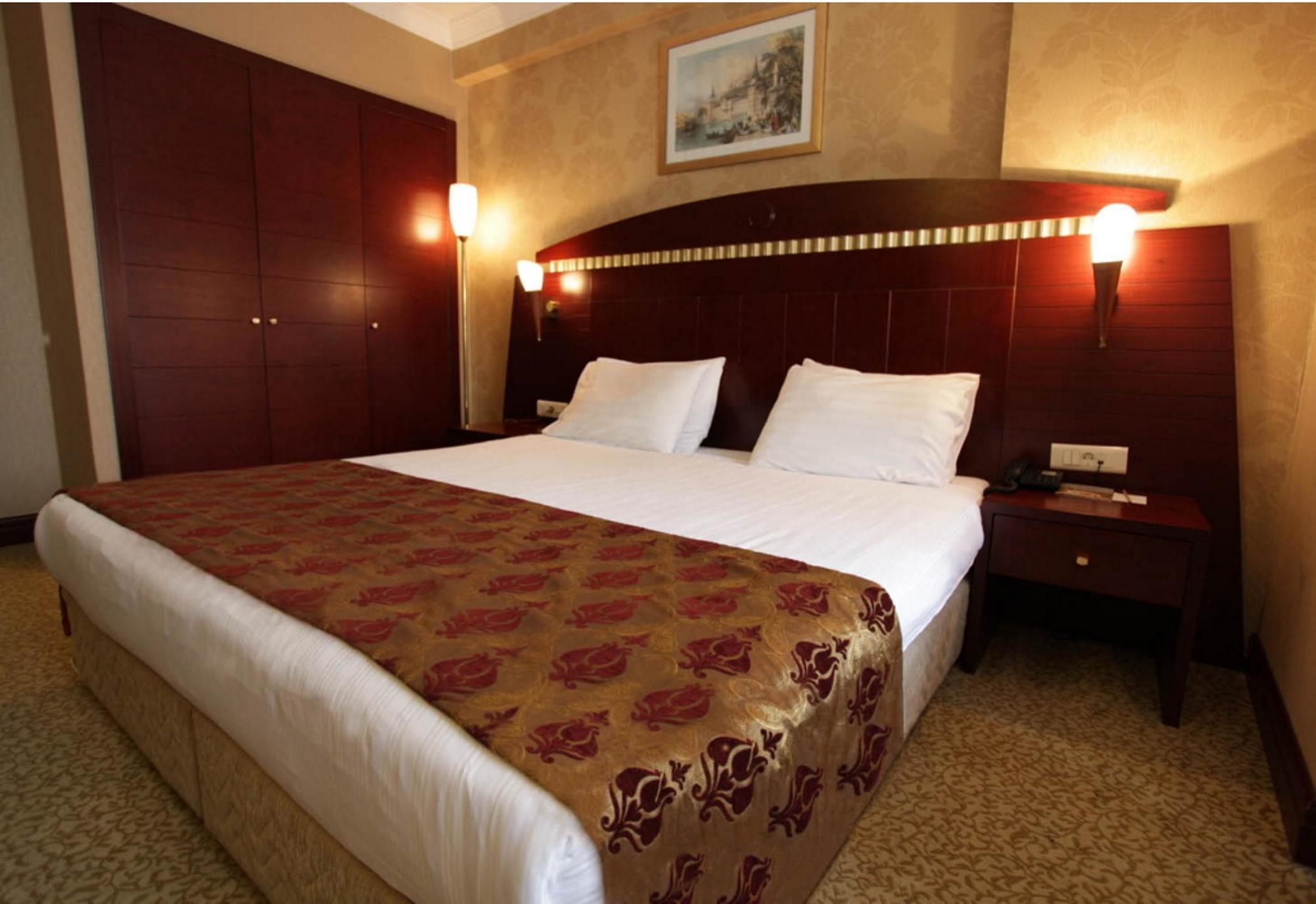 فندق اسطنبولفي  فندق جولدن بارك تقسيم البوسفور المظهر الخارجي الصورة